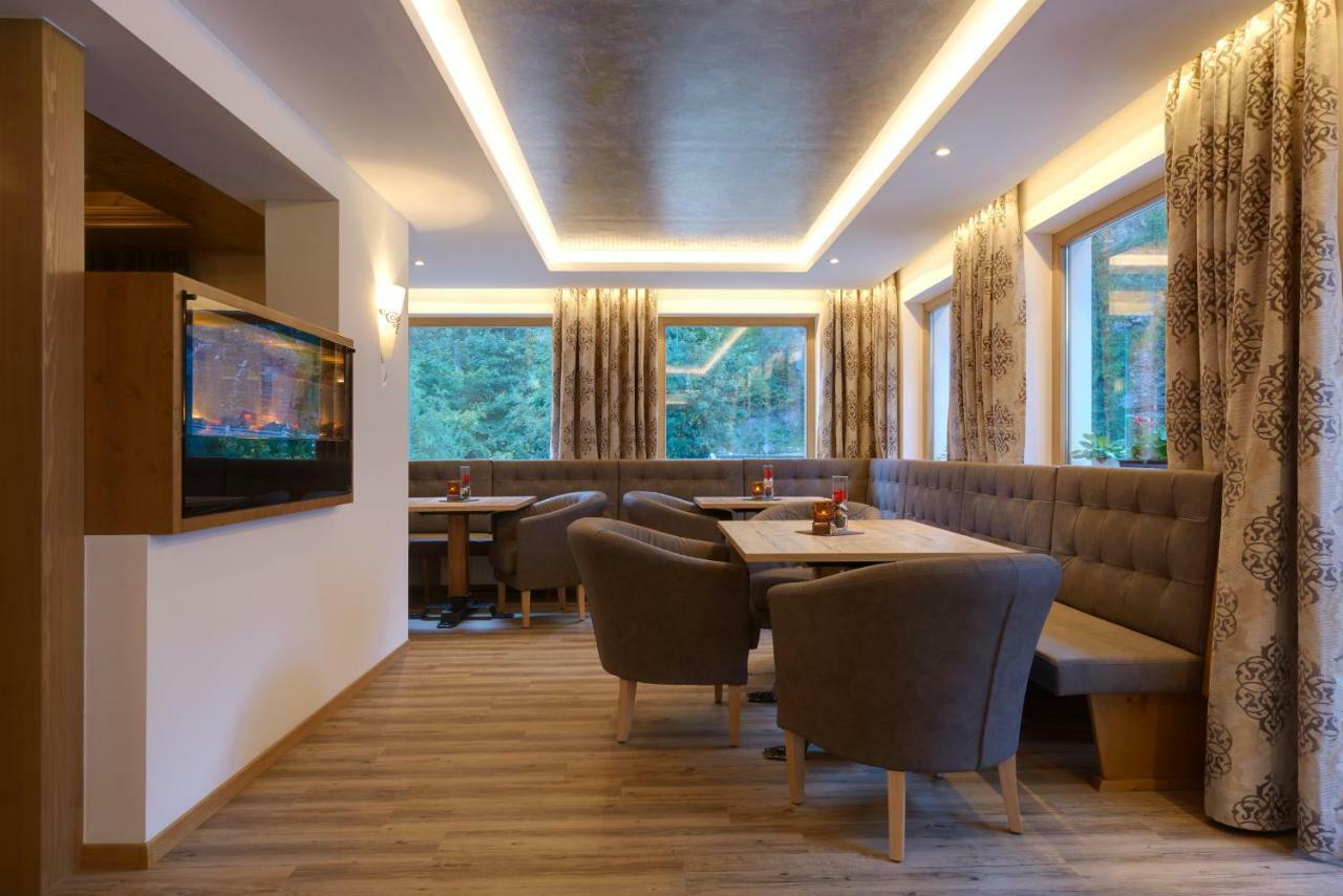 Hotel Schwarzenbach Nova Ponente Luaran gambar